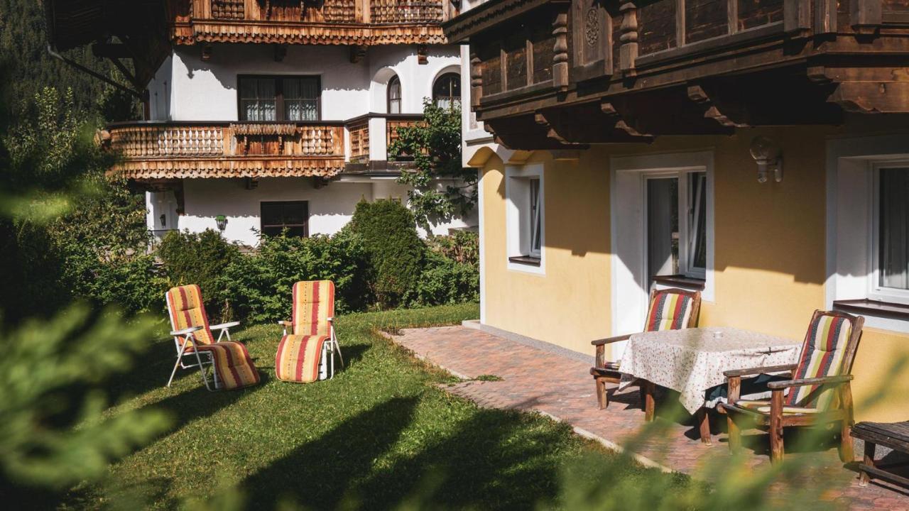 Haus Alpenchalet Neustift im Stubaital Exterior photo